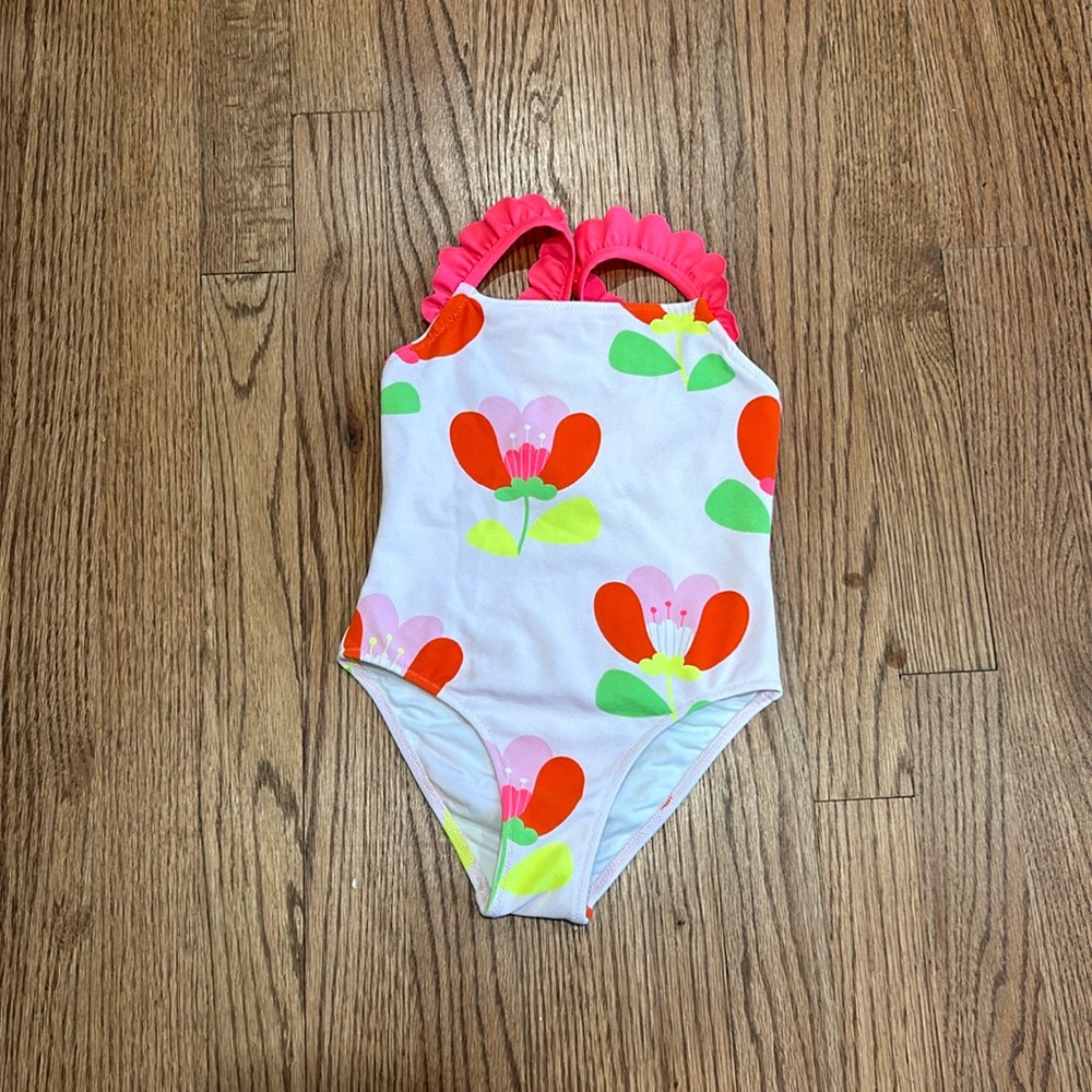JACADI KIDS SIZE 6A SWIM. WORN ONCE. PERFECT CONDITION. HAS A MATCHING SIZE 4A